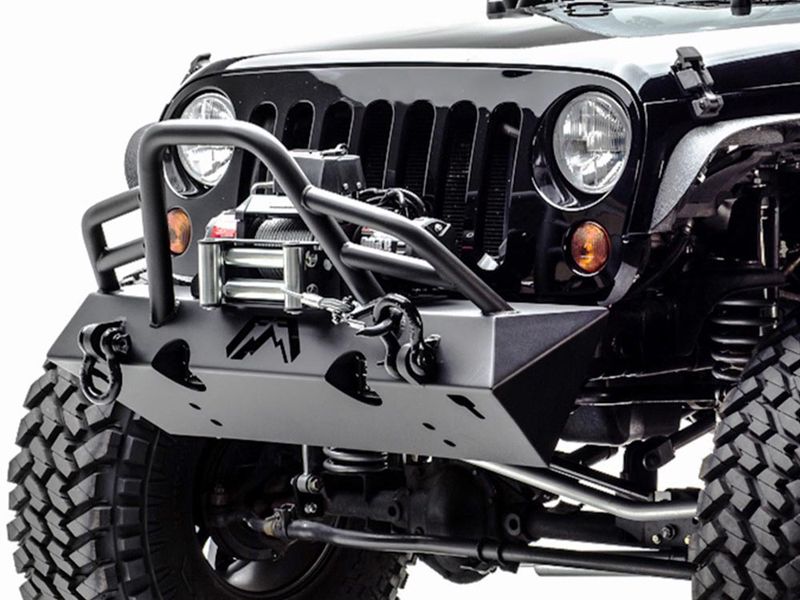 Fab Fours Hardcore Stubby Front Winch Bumper with Grille Guard