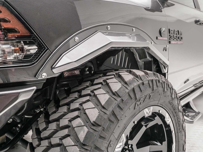 Fab Fours Open Fender Flares